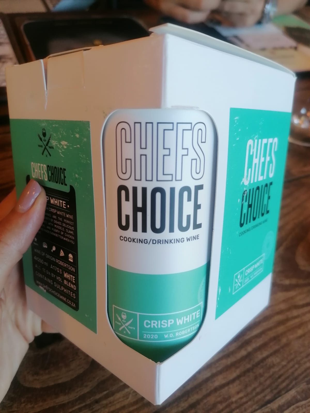 Chefs Choice Wine — W.O. Robertson cooking wine — four-pack carton